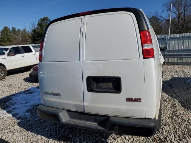 2022 GMC Savana G2500