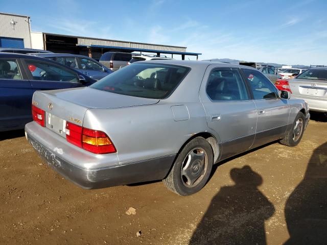 1999 Lexus LS 400