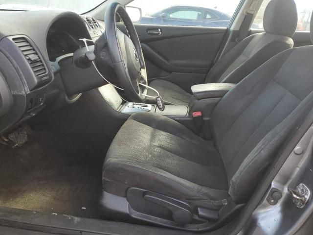 2010 Nissan Altima Base