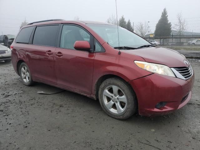 2011 Toyota Sienna LE