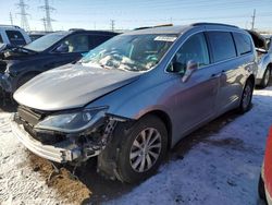 Salvage cars for sale at Elgin, IL auction: 2017 Chrysler Pacifica Touring L