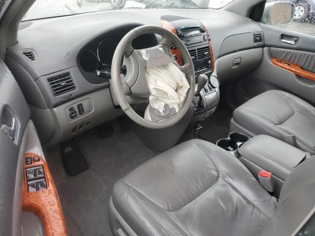 2008 Toyota Sienna XLE