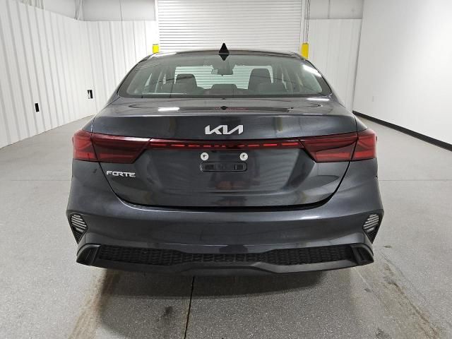 2023 KIA Forte LX