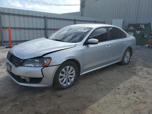 2014 Volkswagen Passat S