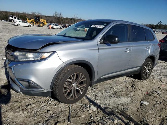 2017 Mitsubishi Outlander ES