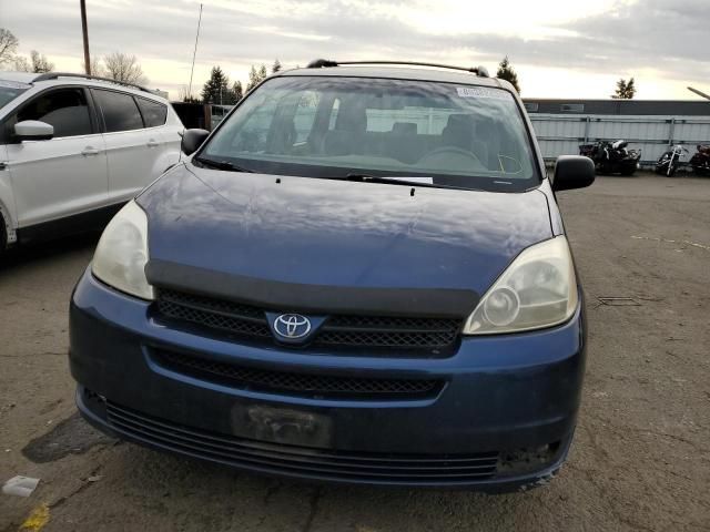 2005 Toyota Sienna CE