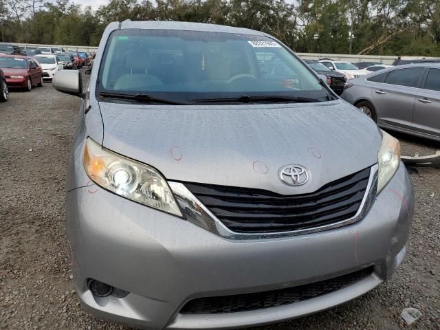 2012 Toyota Sienna LE