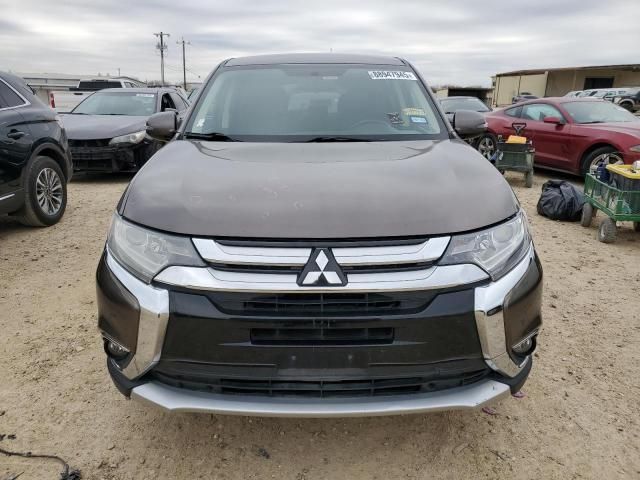 2017 Mitsubishi Outlander SE