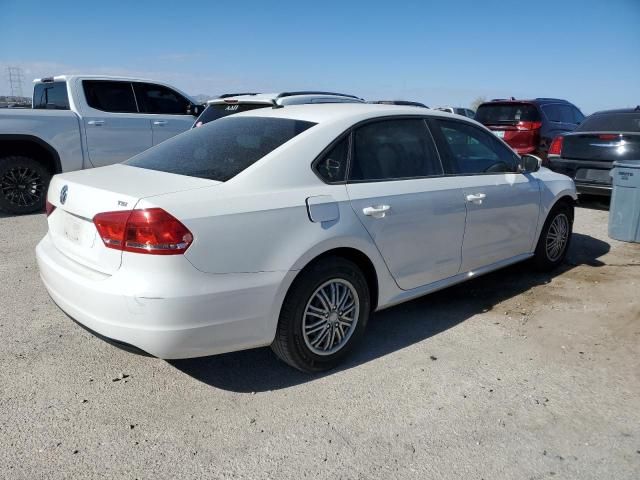 2015 Volkswagen Passat S