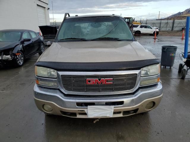 2004 GMC Sierra K2500 Crew Cab