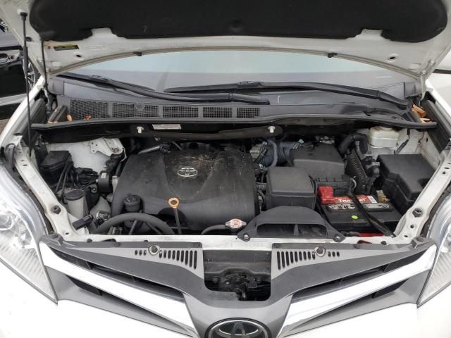 2019 Toyota Sienna XLE