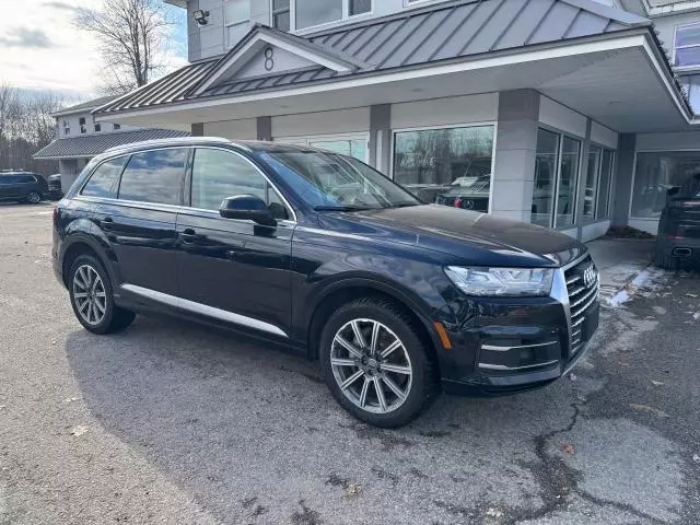 2017 Audi Q7 Premium Plus