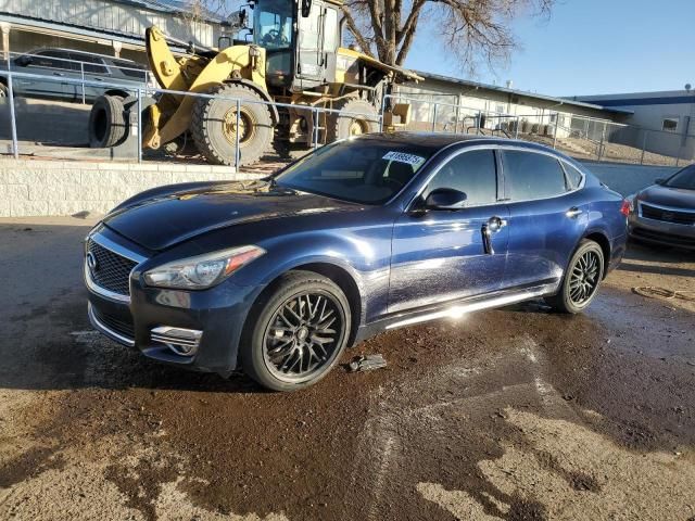 2015 Infiniti Q70 3.7