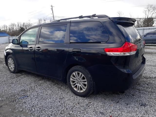 2014 Toyota Sienna XLE