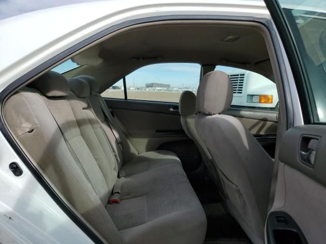 2005 Toyota Camry LE