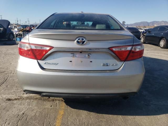 2015 Toyota Camry Hybrid