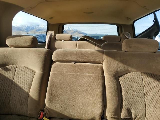 2000 Chevrolet Suburban K1500