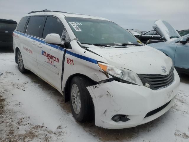 2011 Toyota Sienna XLE