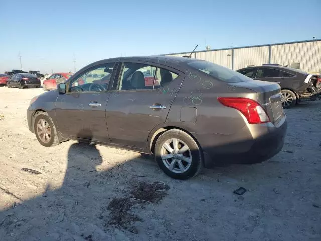 2012 Nissan Versa S