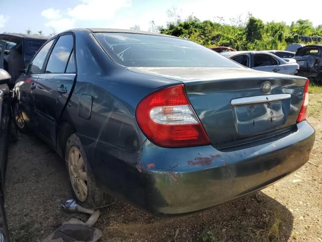 2004 Toyota Camry LE