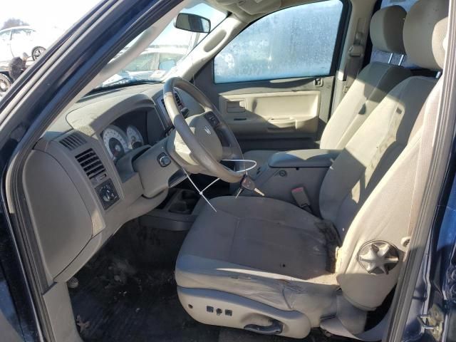 2005 Dodge Dakota Quad SLT