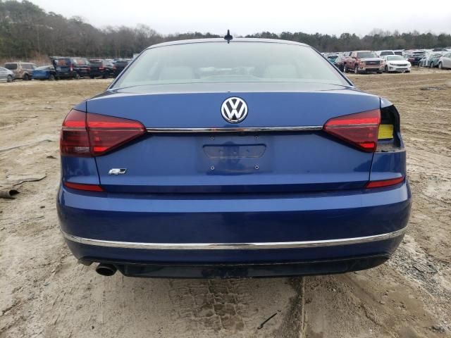 2017 Volkswagen Passat R-Line