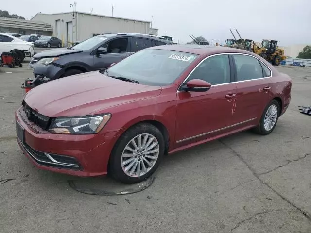 2016 Volkswagen Passat SE