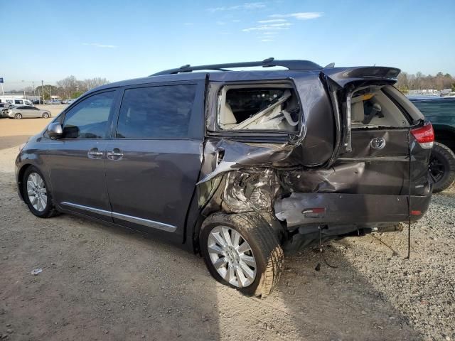 2011 Toyota Sienna XLE