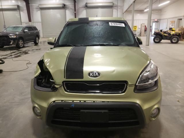 2013 KIA Soul +