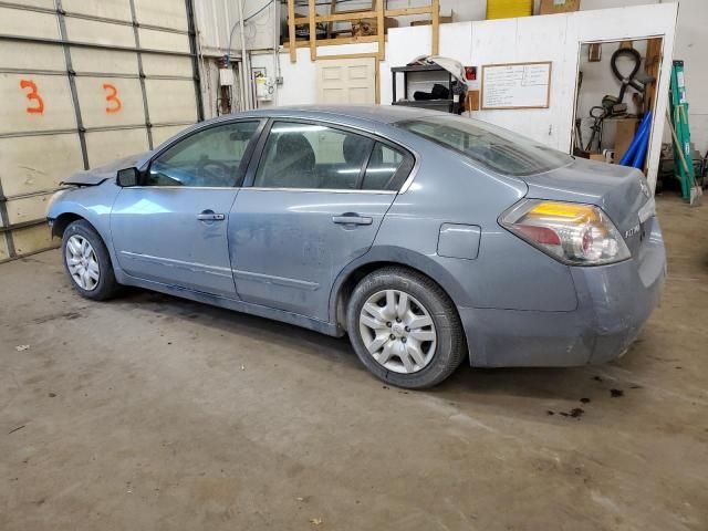 2010 Nissan Altima Base