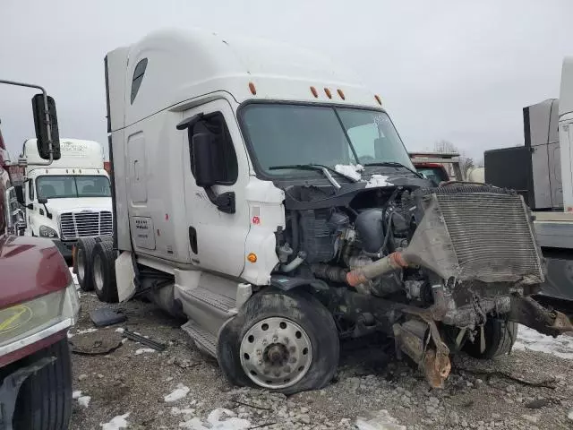 2017 Freightliner Cascadia 125