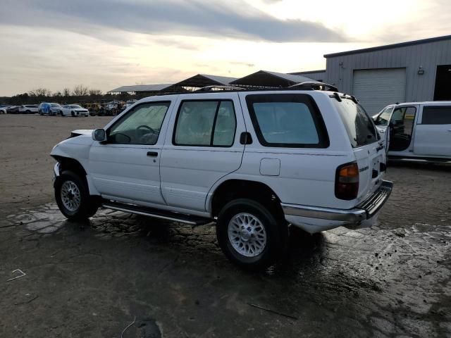 1998 Nissan Pathfinder LE