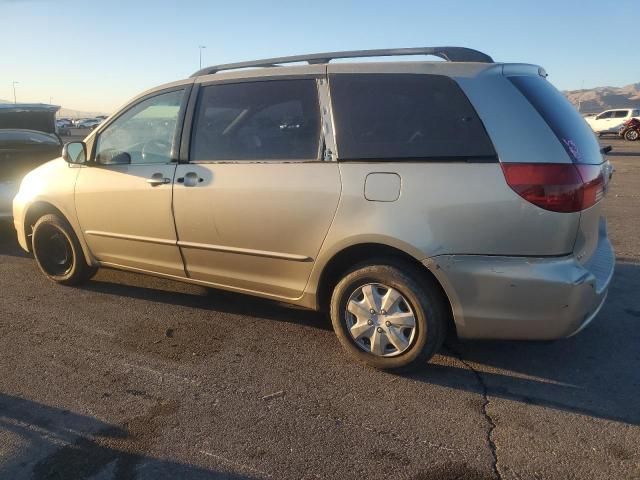 2004 Toyota Sienna CE