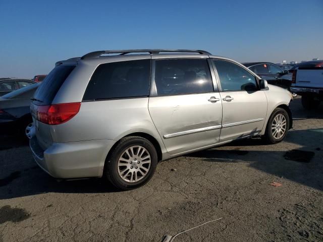 2009 Toyota Sienna XLE