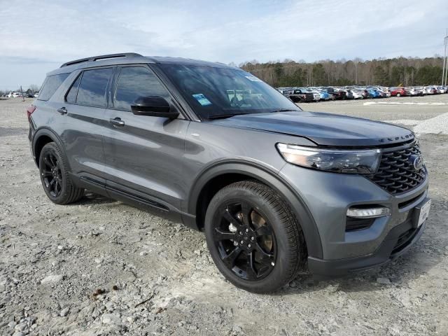 2024 Ford Explorer ST-Line