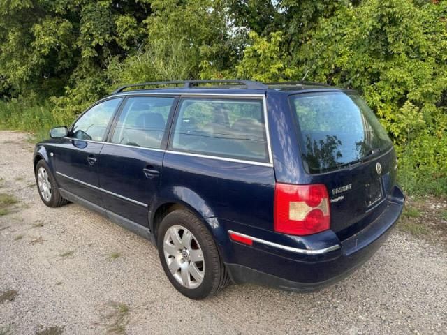 2002 Volkswagen Passat GLX 4MOTION