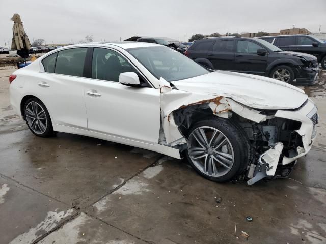 2015 Infiniti Q50 Hybrid Premium