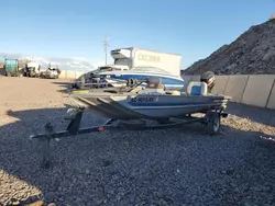 Salvage boats for sale at Phoenix, AZ auction: 1994 Tracker Boat