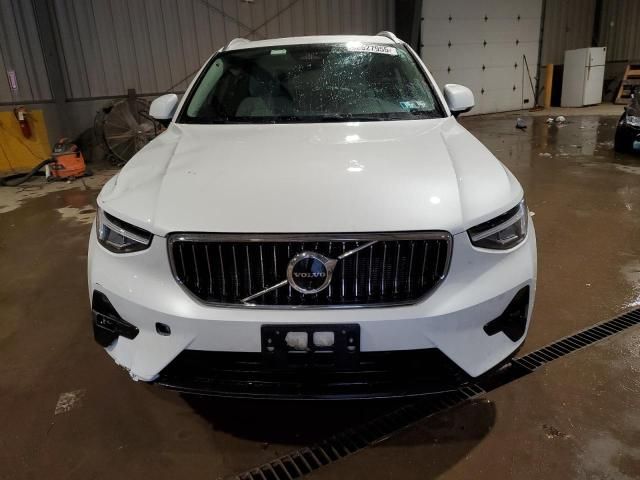 2024 Volvo XC40 Plus