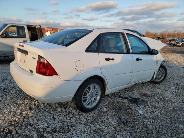 2005 Ford Focus ZX4