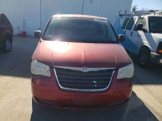 2008 Chrysler Town & Country LX