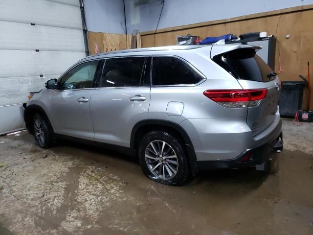 2019 Toyota Highlander SE