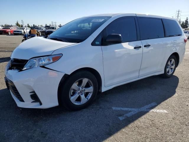 2020 Toyota Sienna L