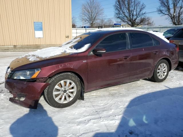 2014 Volkswagen Passat S