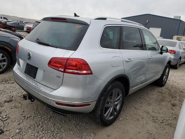 2016 Volkswagen Touareg Sport