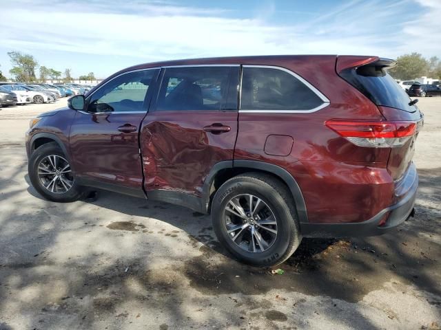 2019 Toyota Highlander LE