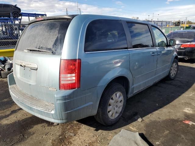 2009 Chrysler Town & Country LX