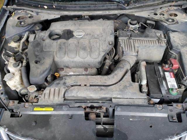 2010 Nissan Altima Base