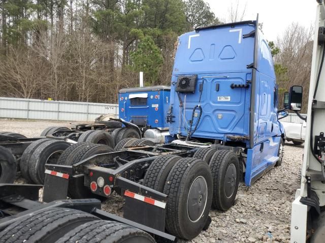 2023 Freightliner Cascadia 126