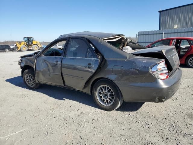 2004 Toyota Camry LE